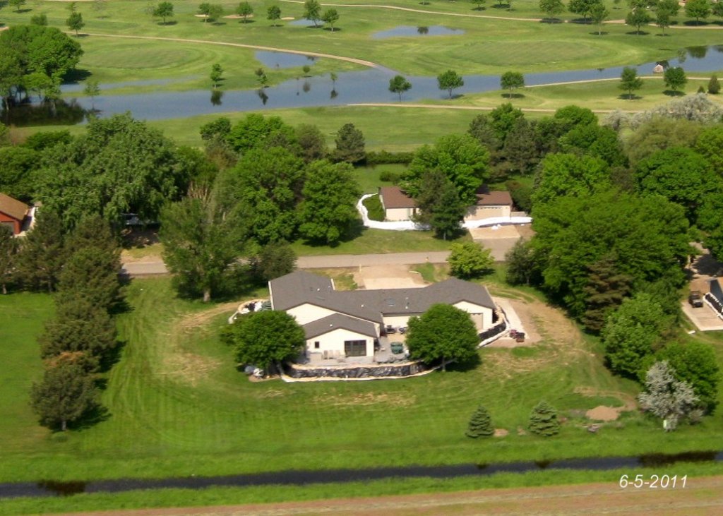 fairwayaerialfromeast6511b.jpg
